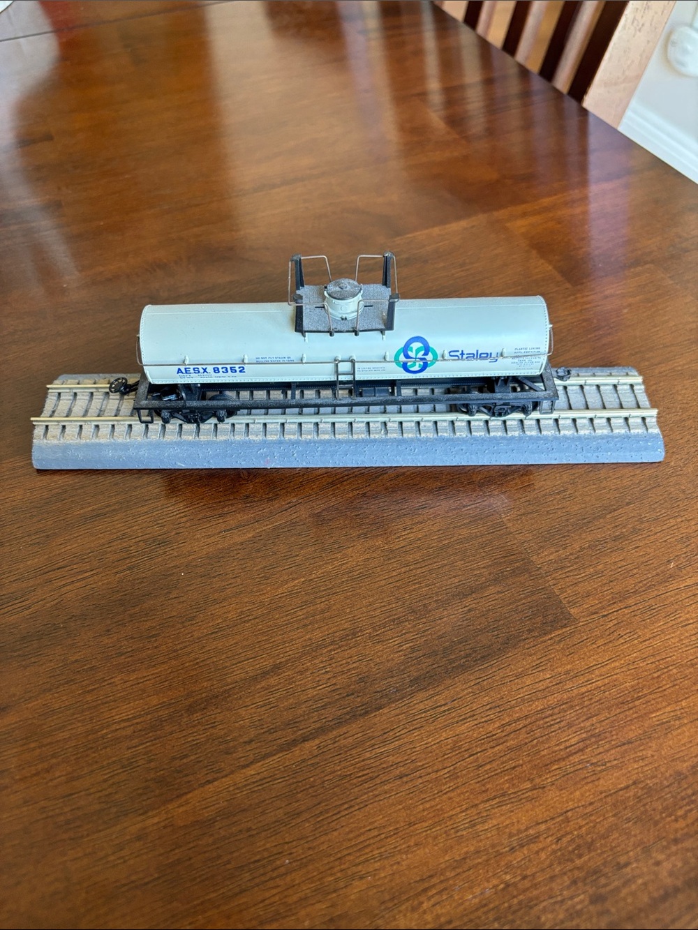 Stanley Cream Tank Car Model with Blue and Green Logo
